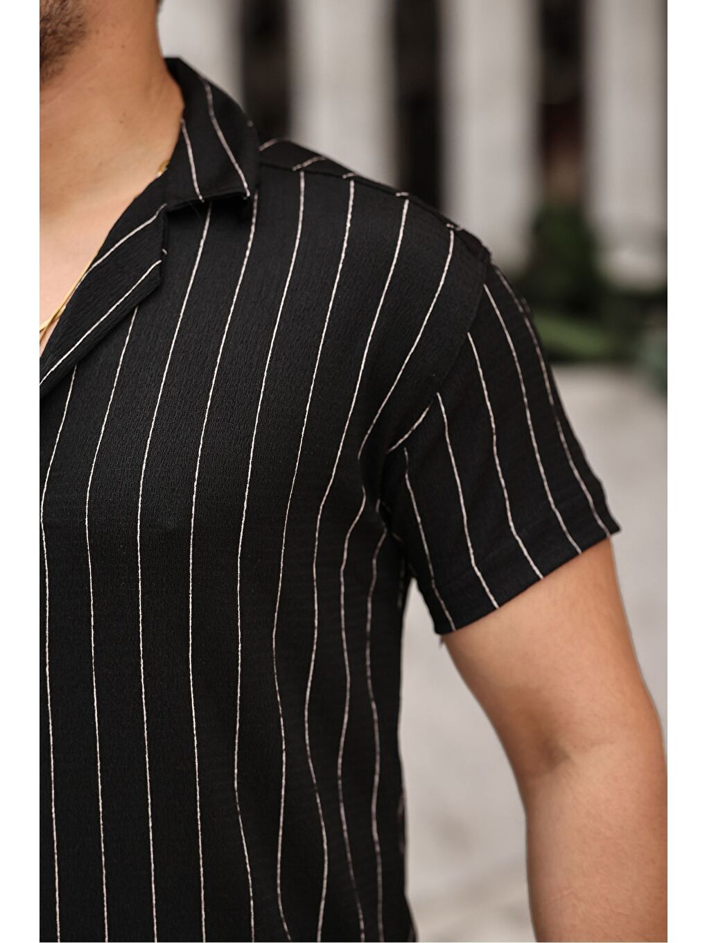 Erkek Trend Yazlık Kısa Kollu Çizgili Siyah Gömlek-1