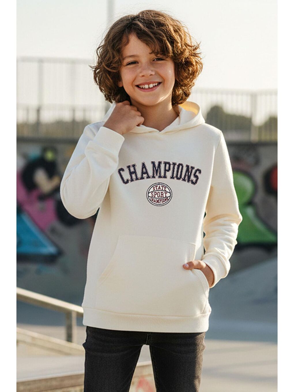 Erkek Çocuk Sweatshirt Yazı Baskılı Kapüşonlu Ekru (4-8 Yaş)-1