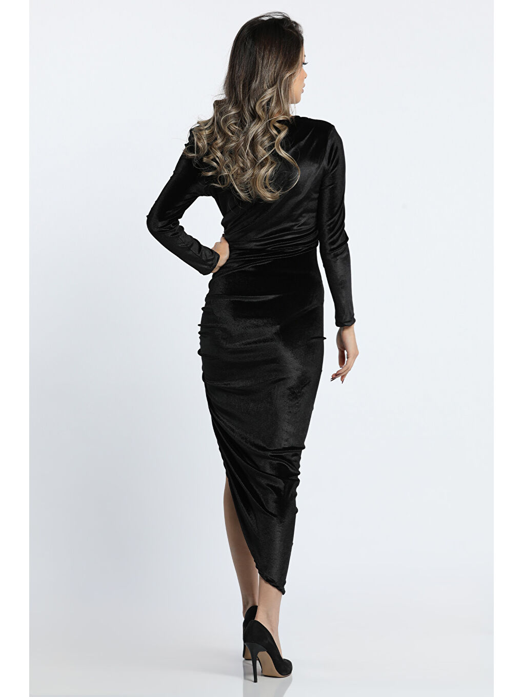 Siyah Kadın Bisiklet Yaka Uzun Kollu Ön Drapeli Kadife Abiye Gece Kıyafeti-4