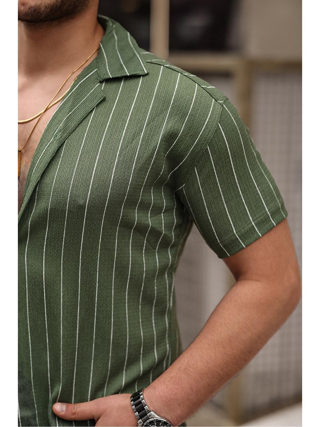 Erkek Trend Yazlık Kısa Kollu Çizgili Yeşil Gömlek-1