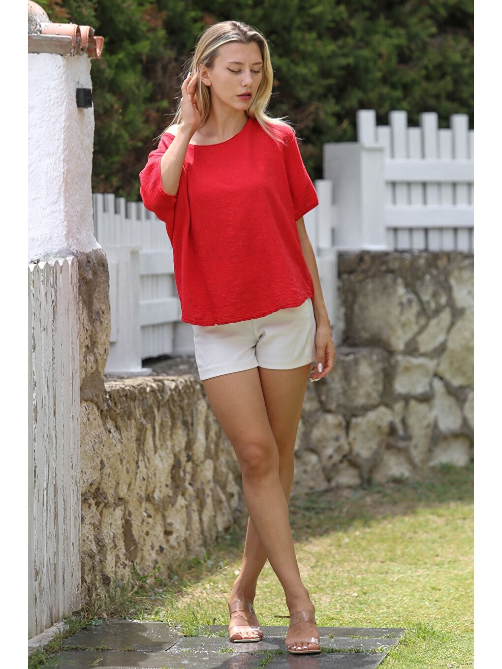 Kırmızı Havuz Yaka Kısa Kol Yıkamalı Dokuma Casual Bluz-4