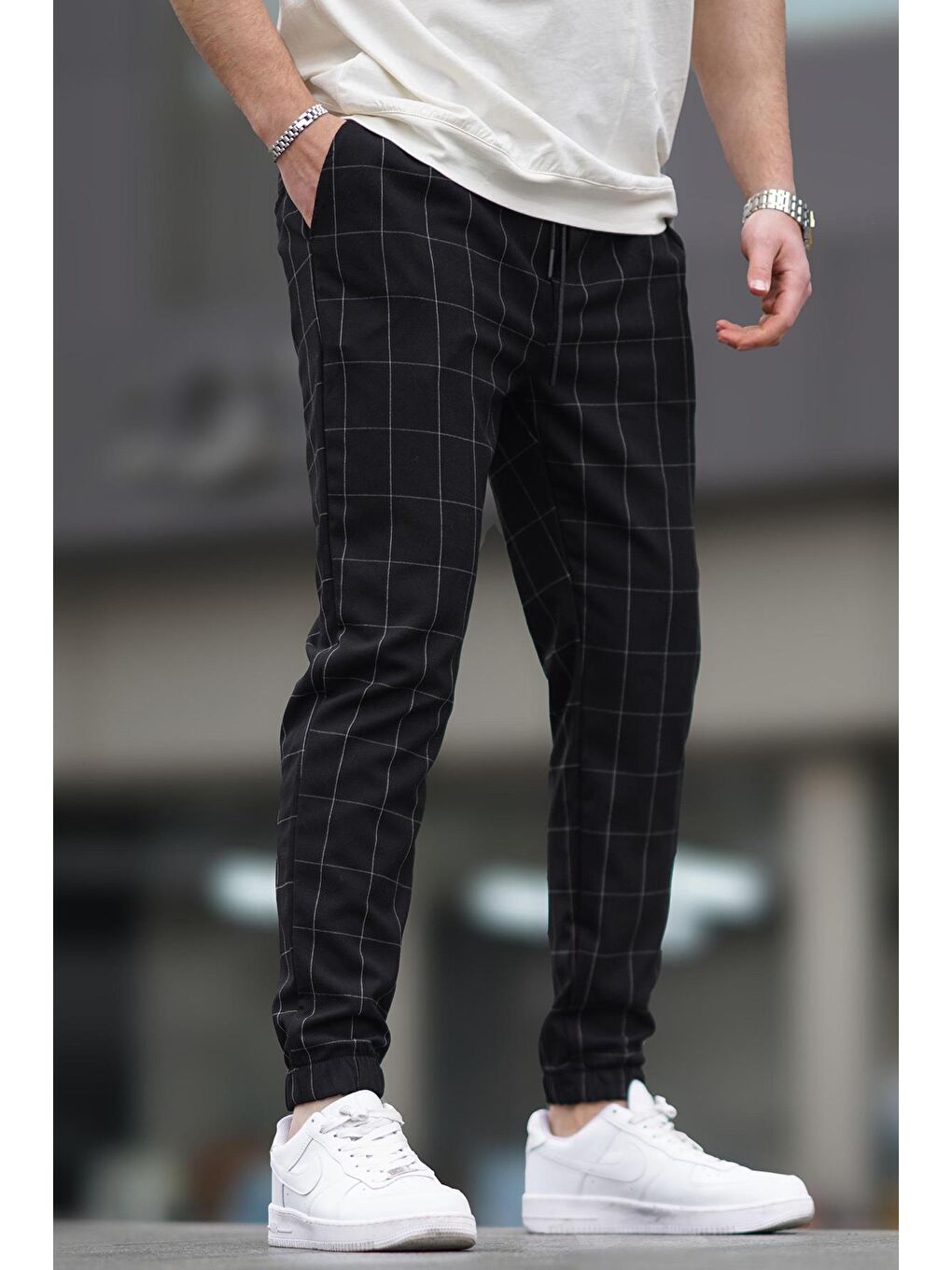 Ekoseli Siyah Jogger Mad4081-2