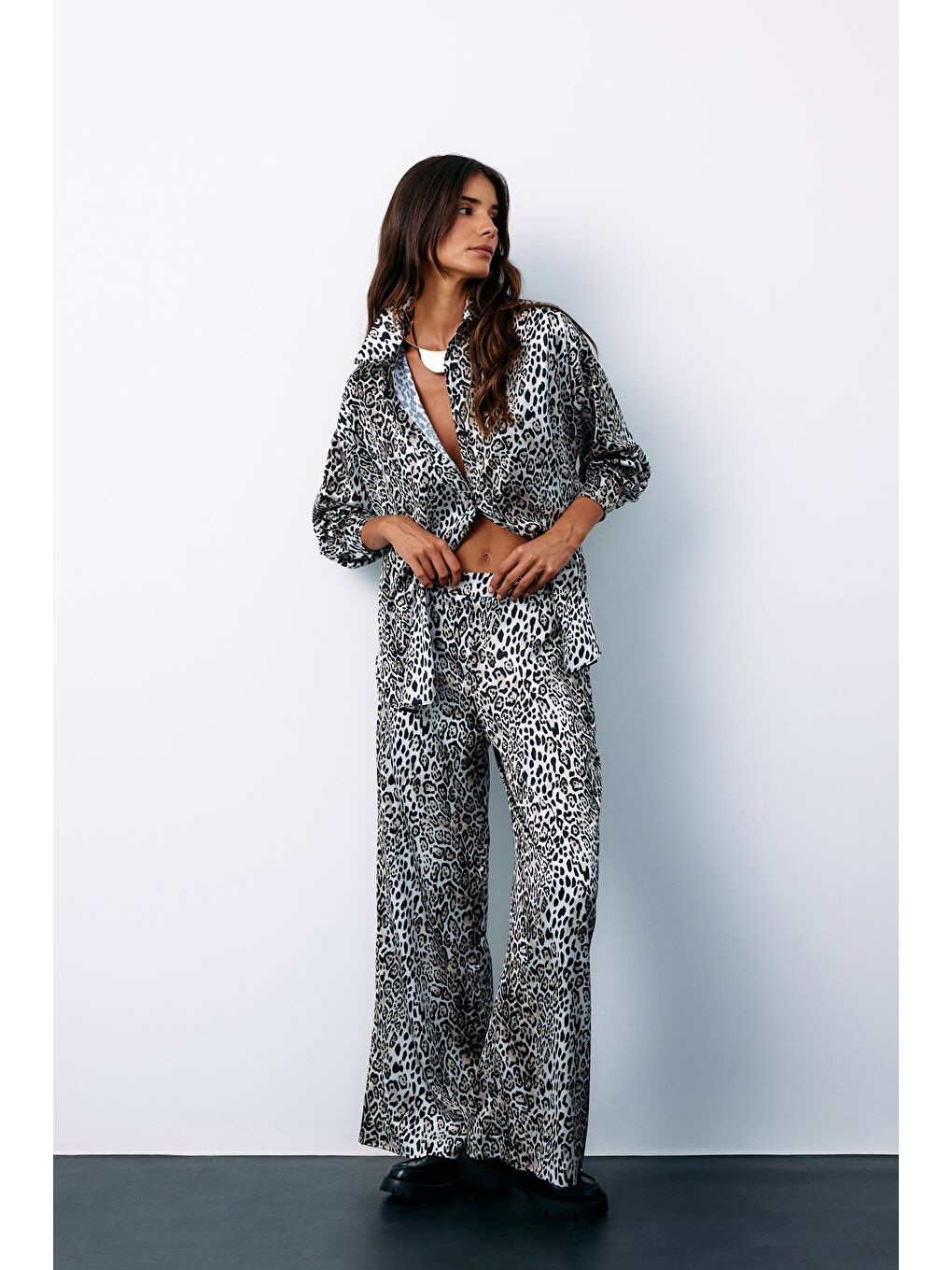 Yüksek Bel Saten Leopar Pantolon - Ekru-3