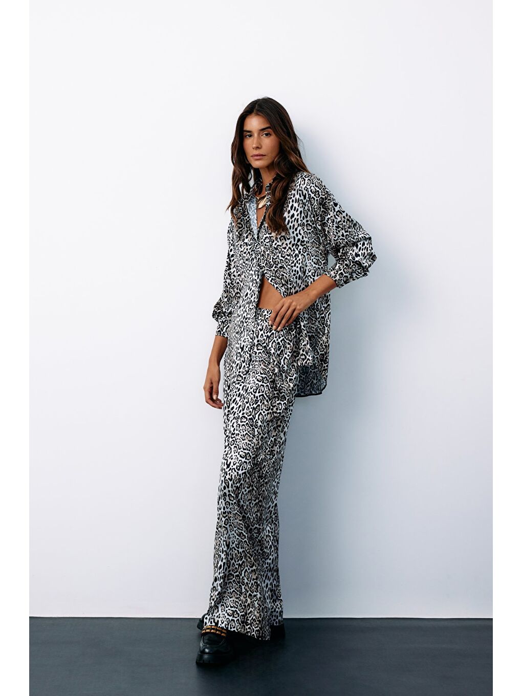 Yüksek Bel Saten Leopar Pantolon - Ekru-5