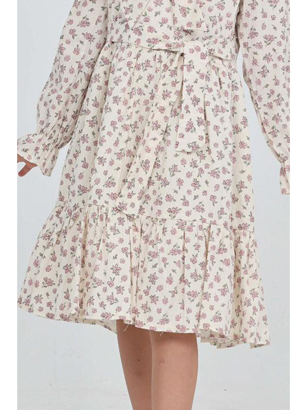 Pembe Kız Çocuk Fiyonk Yakalı Bel Kuşaklı Çiçek Desenli Kloş Etekli Elbise 12301-2