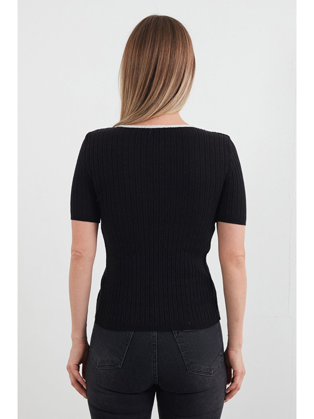 Siyah Fitilli Bağlamalı Triko Bluz-3