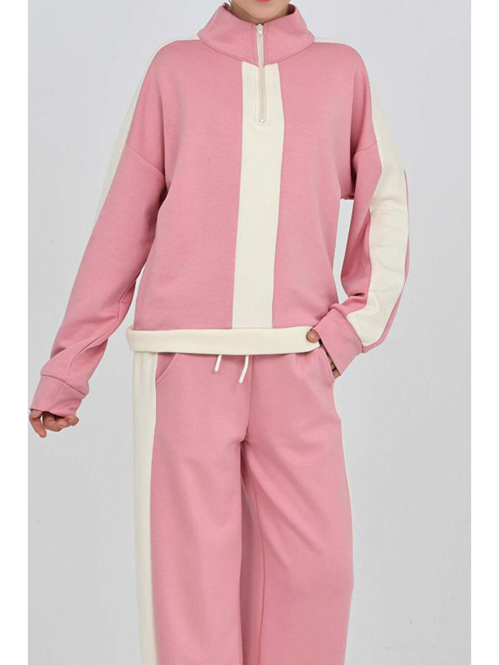 Pembe Kız Çocuk Double Face Kumaş Yarım Fermuarlı Ve Şerit Garni Detaylı Alt-Üst Takım 12300-1