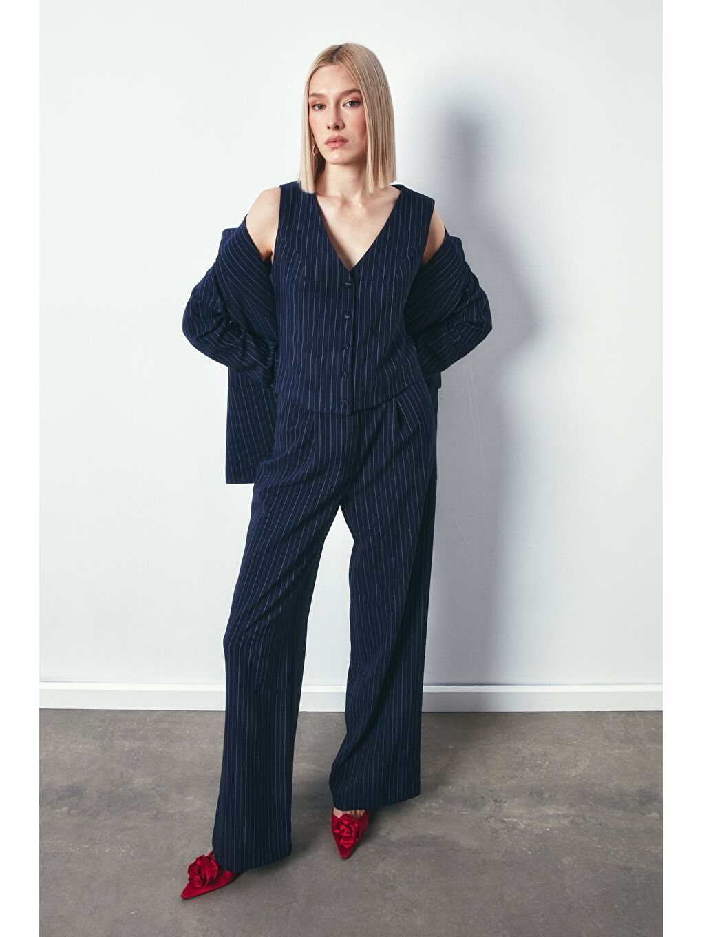 Bol Paça Çizgili Pantolon - Lacivert-3