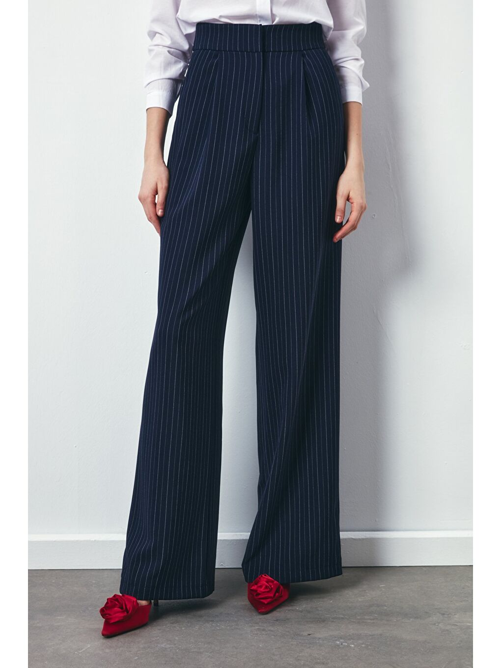 Bol Paça Çizgili Pantolon - Lacivert-5