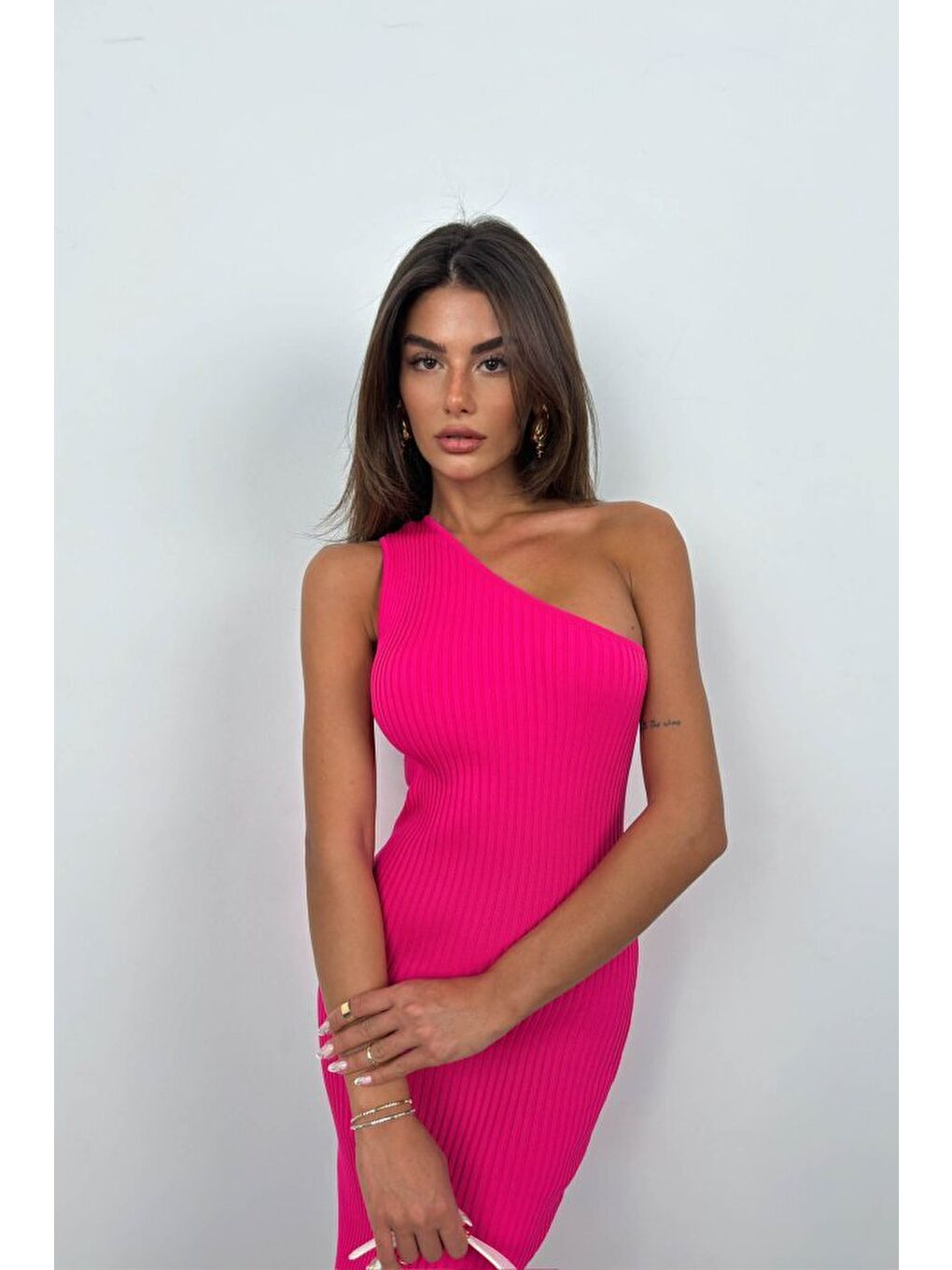 Fuşya Tek Omuz Yırtmaçlı Elbise-1