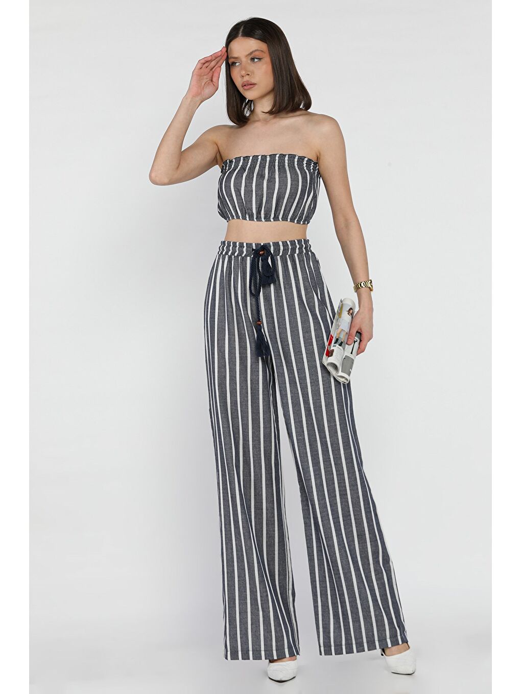 Lacivert Kadın Çizgi Desenli Straplez Crop Top Bluz Palazzo Pantolon İkili Takım-1