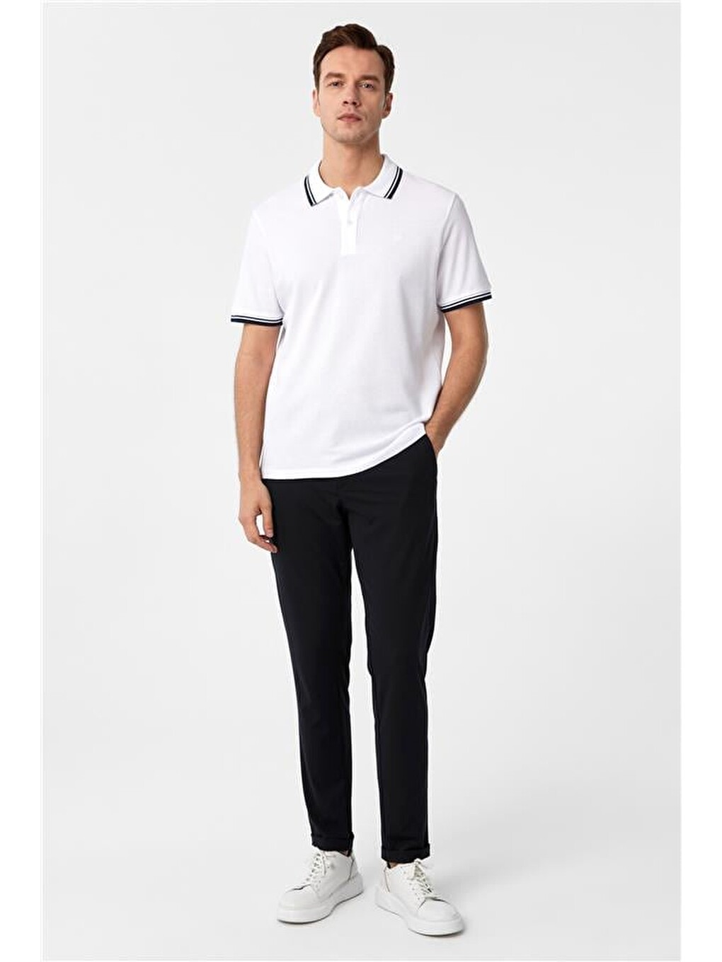 Beyaz Regular Armürlü Polo Yaka Tişört-4