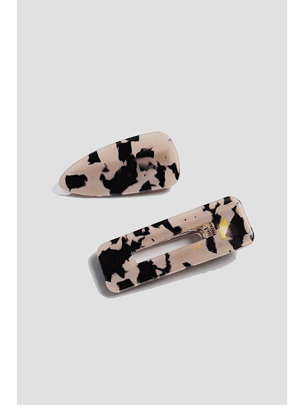 Siyah Kaplumbağa Sırtı Asetat Pens Toka