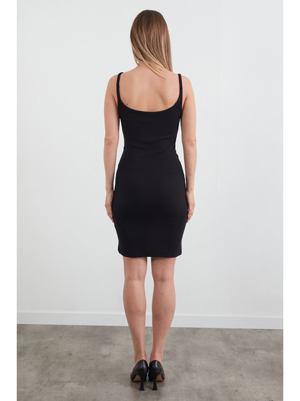 Siyah Basic Askılı Modal Elbise-3