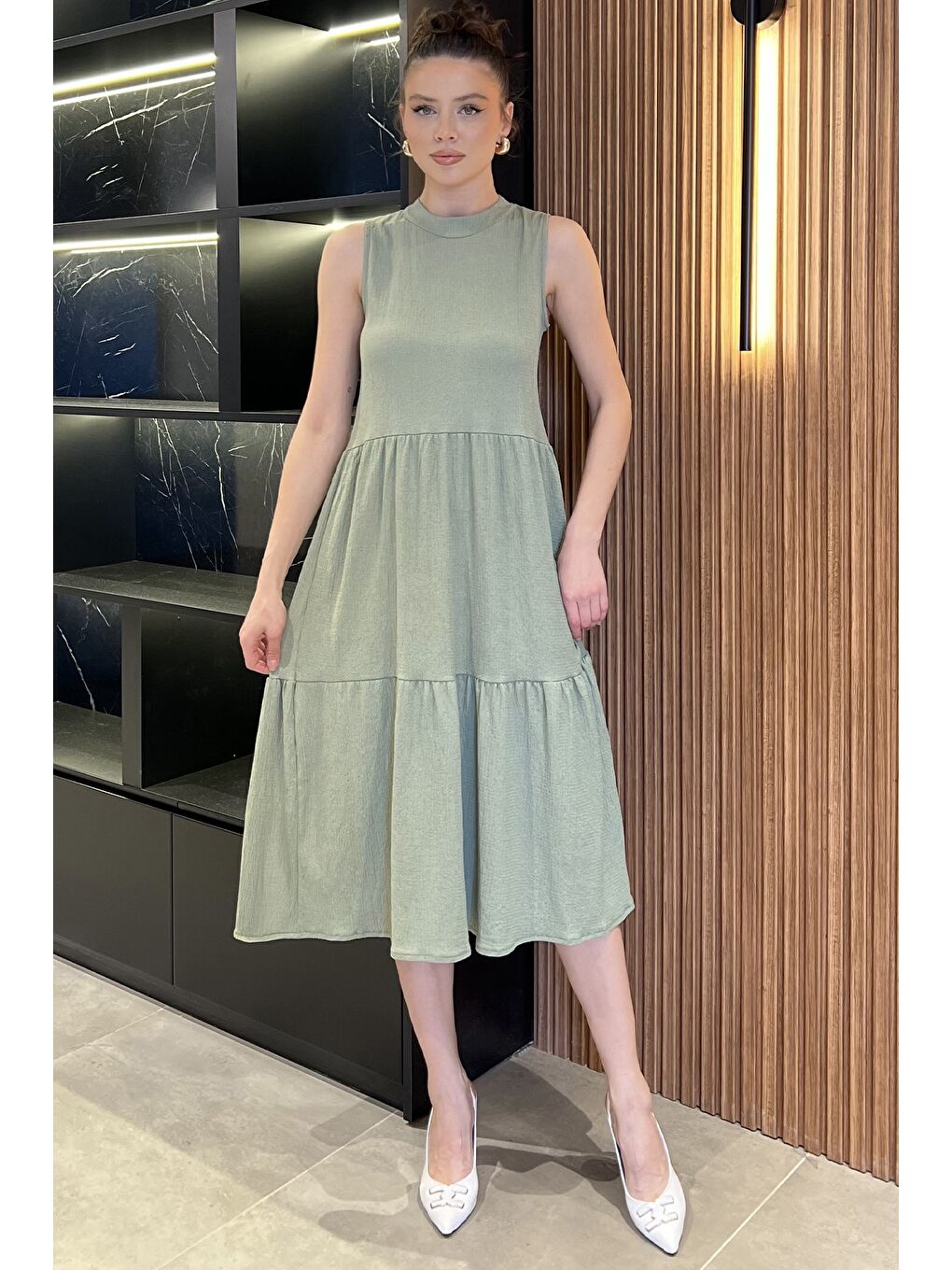 Haki Kadın Bisiklet Yaka Sıfır Kol Fırfırlı Bürümcük Elbise-1