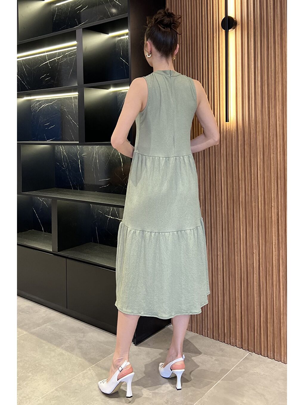 Haki Kadın Bisiklet Yaka Sıfır Kol Fırfırlı Bürümcük Elbise-2