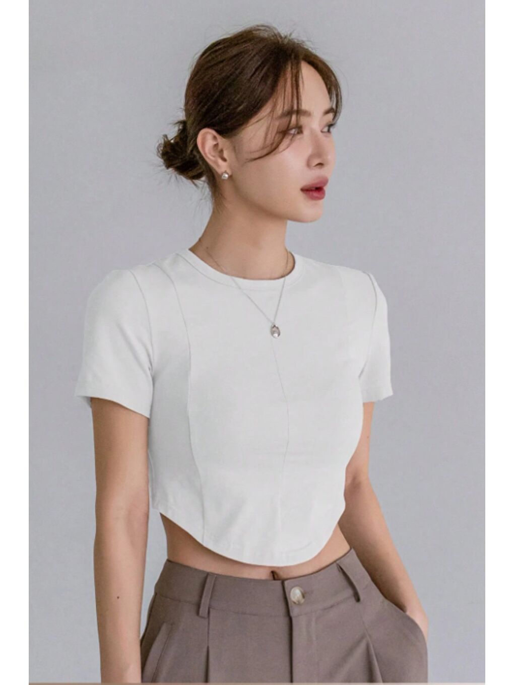 Beyaz Kadın Crop Tişört Slim Fit Basic Kısa Kollu Yazlık Üst-1