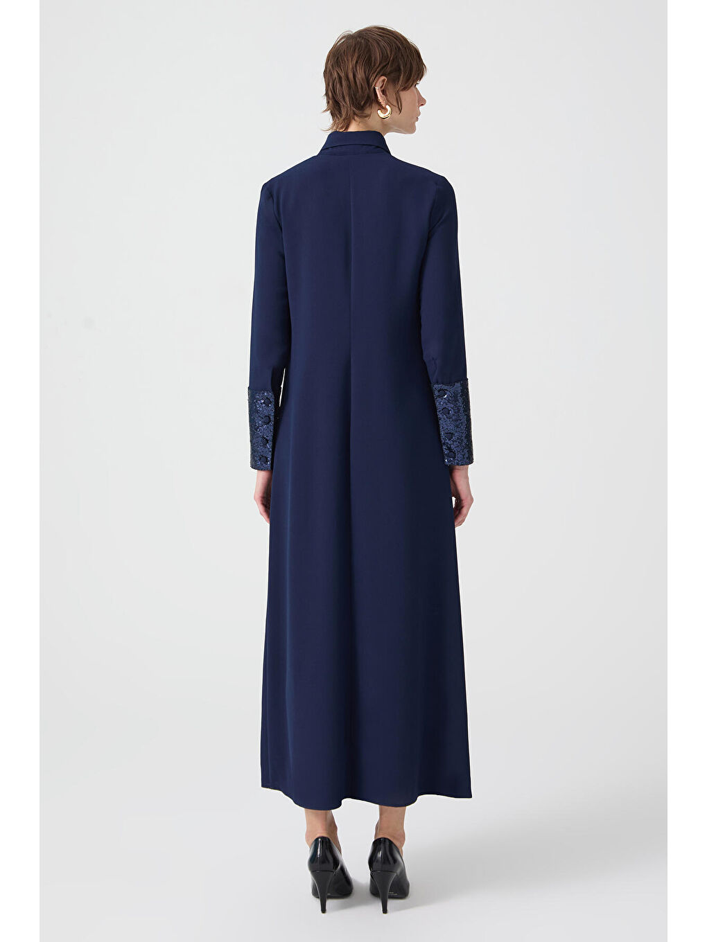 Lacivert Payet Detaylı Krep Elbise-3
