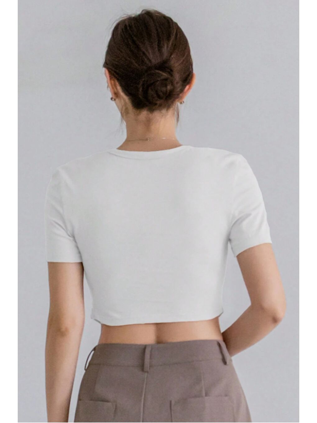 Beyaz Kadın Crop Tişört Slim Fit Basic Kısa Kollu Yazlık Üst-4