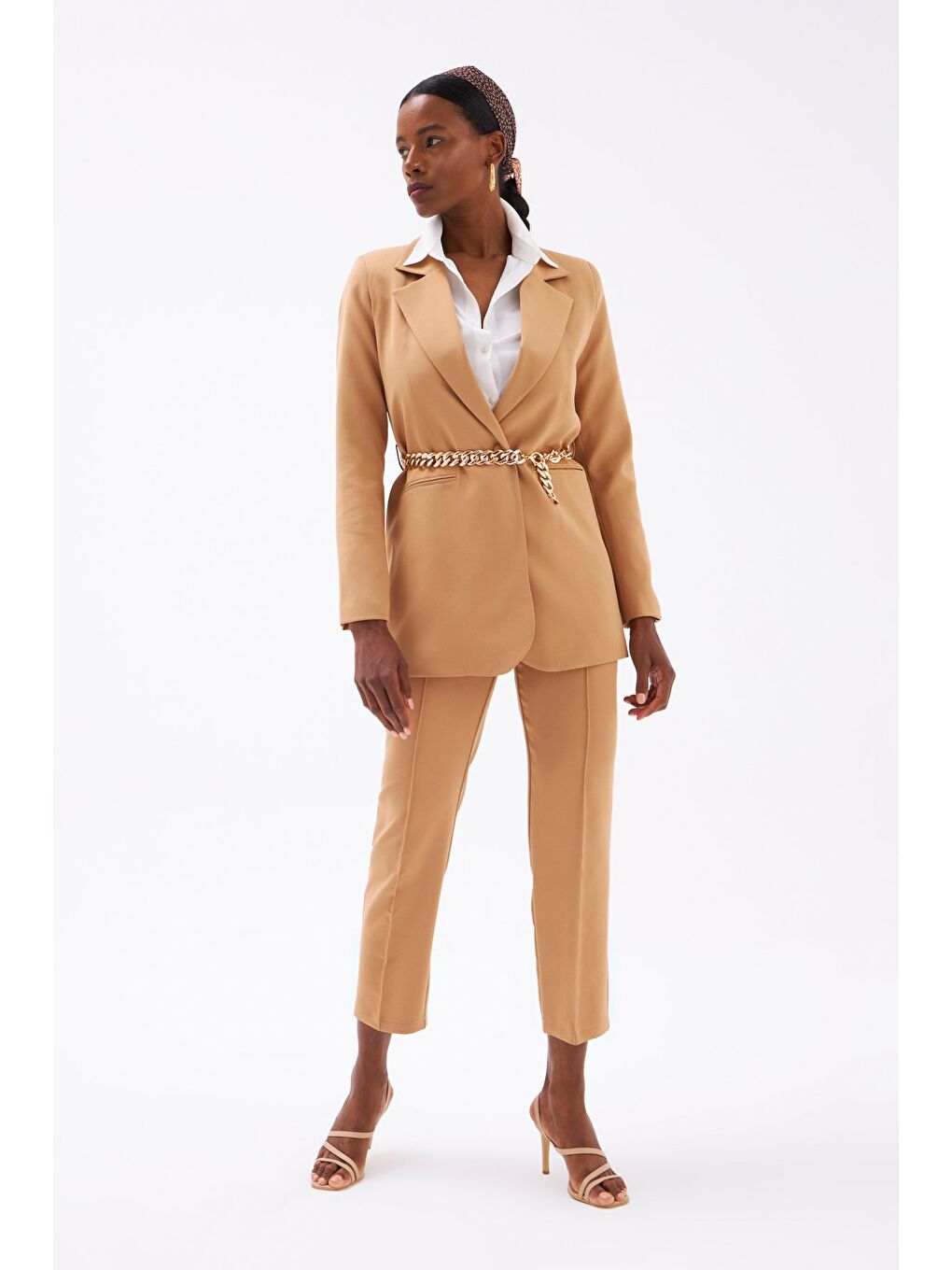 Kahverengi Nervür Detaylı Klasik Pantolon - Camel-1