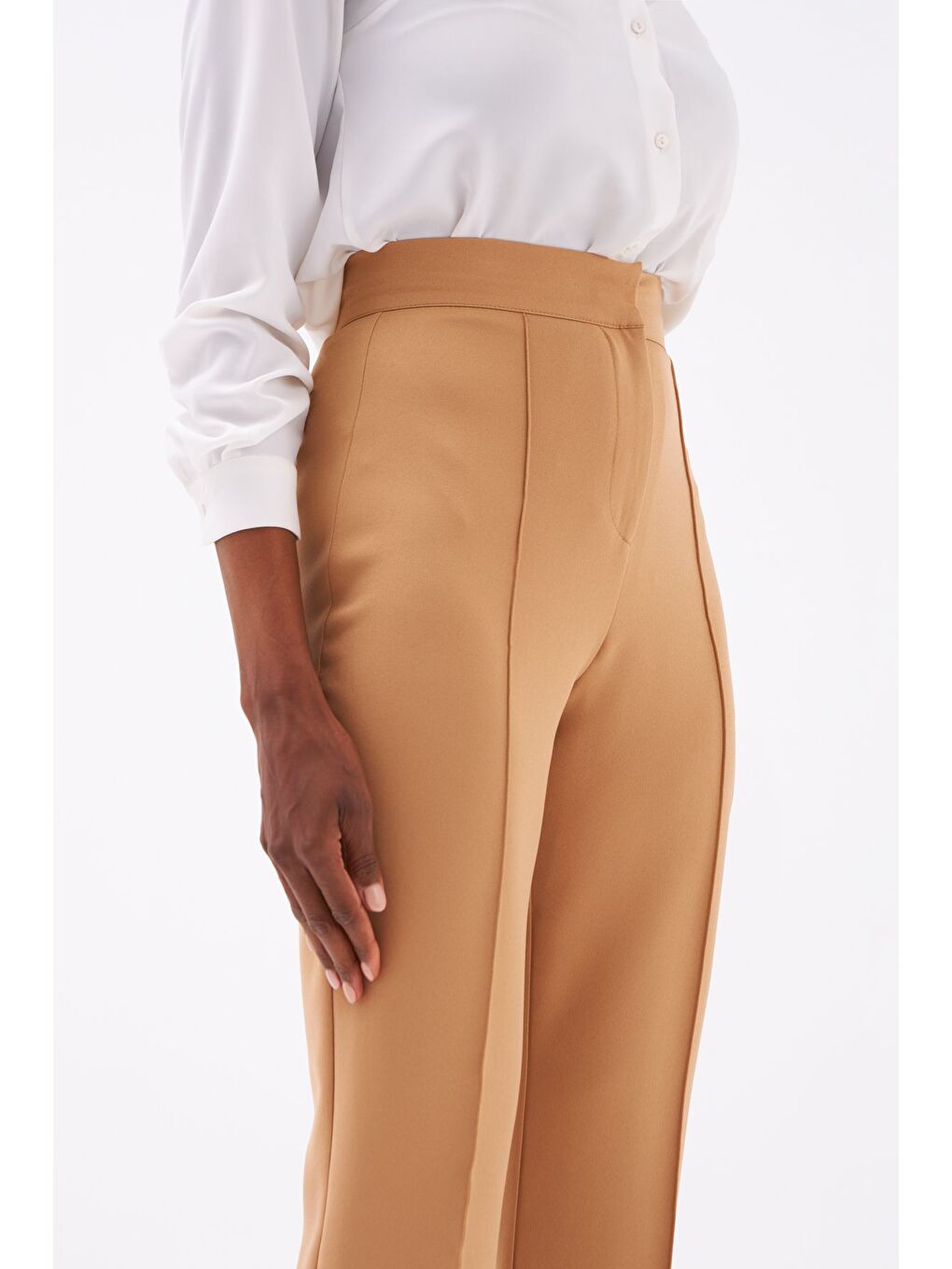 Kahverengi Nervür Detaylı Klasik Pantolon - Camel-4