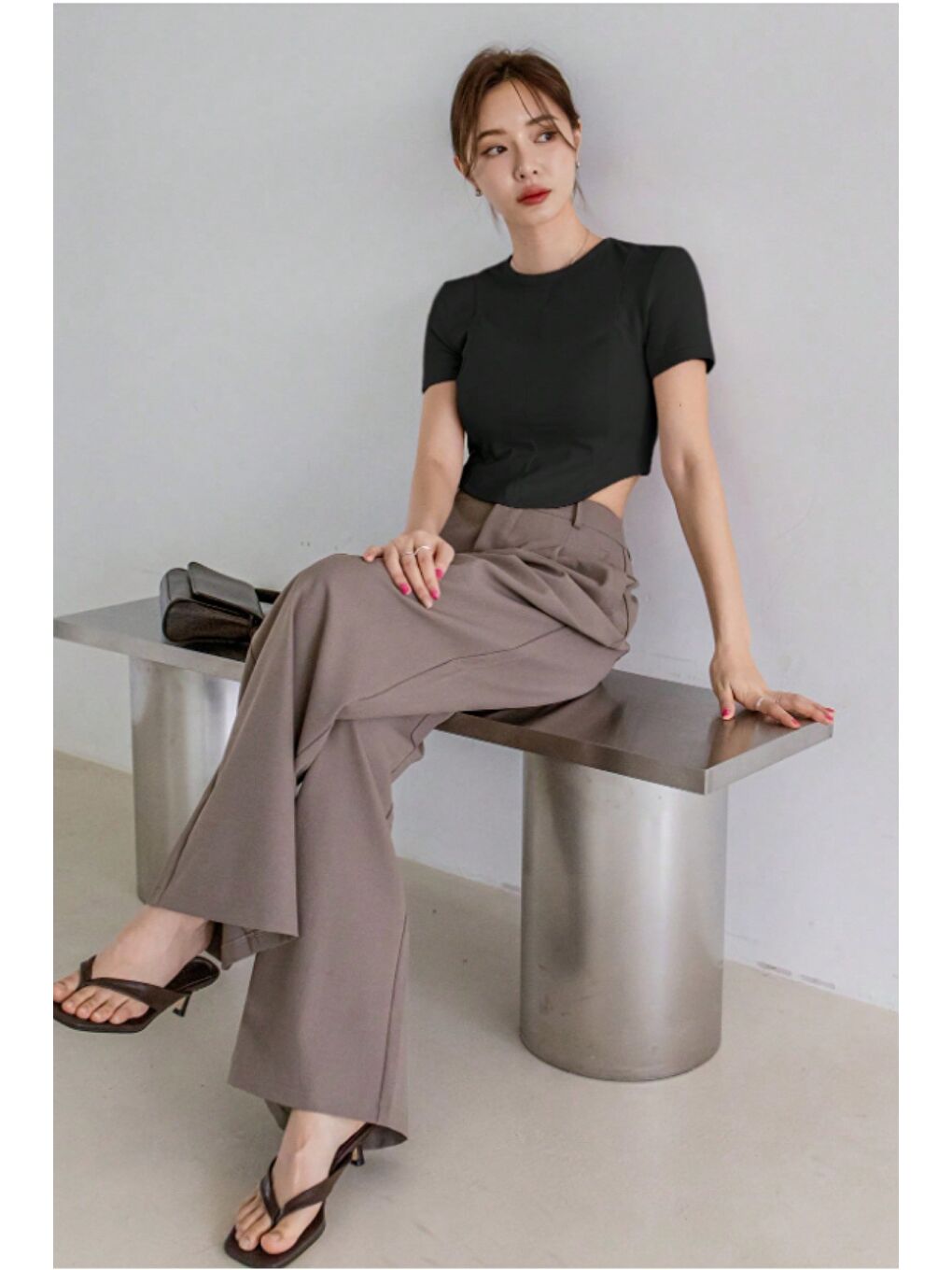 Siyah Kadın Crop Tişört Slim Fit Basic Kısa Kollu Yazlık Üst-4