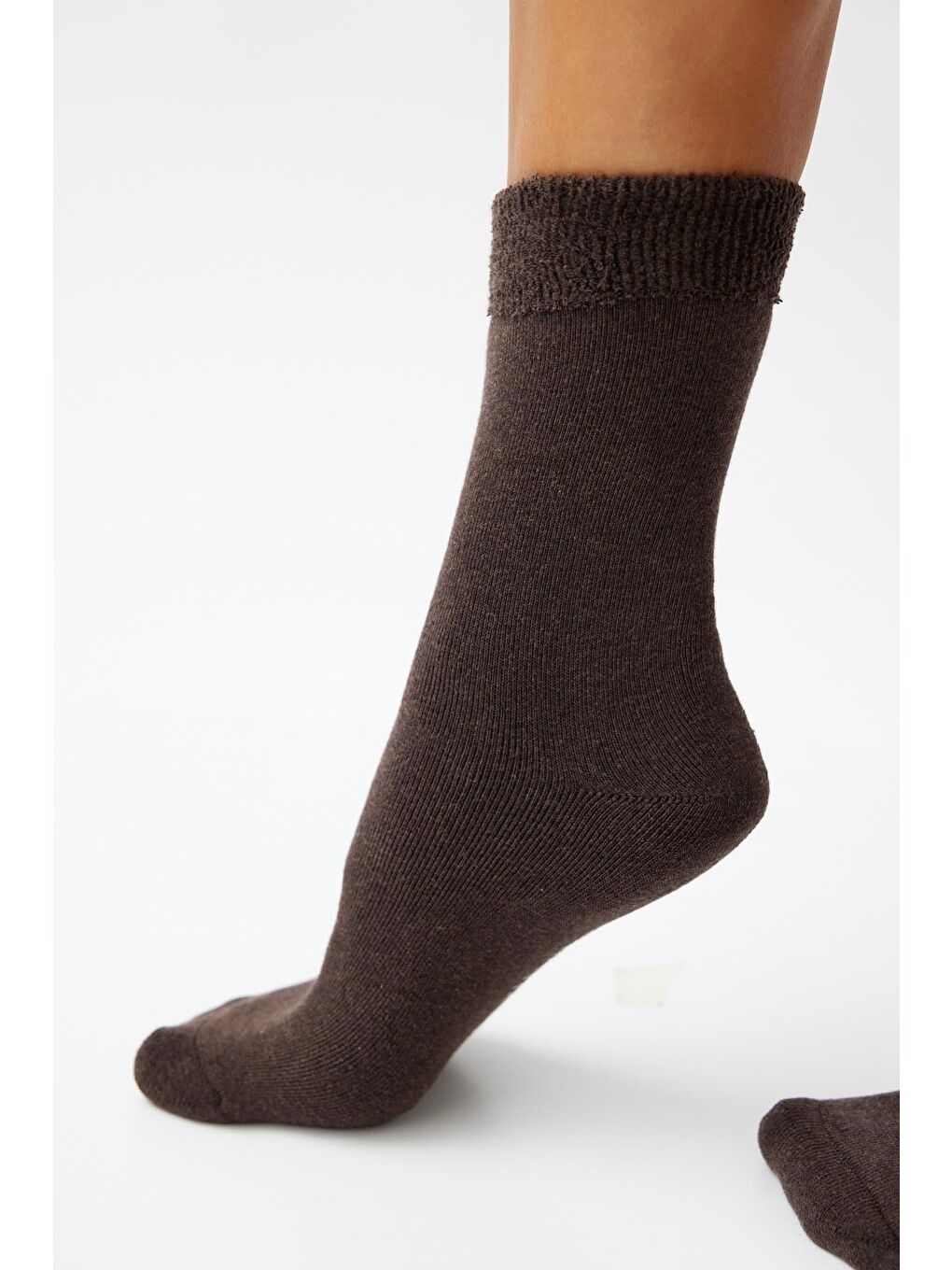 Kadın Kahverengi Renkli Havlu Soket Çorap-1