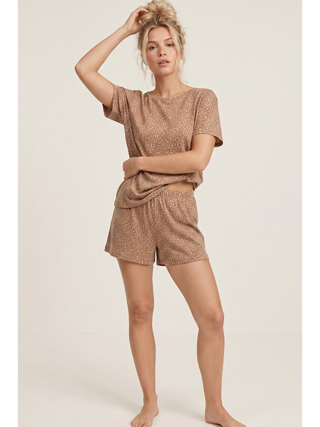 Karışık Örme Şortlu Pijama Takım 8056-1