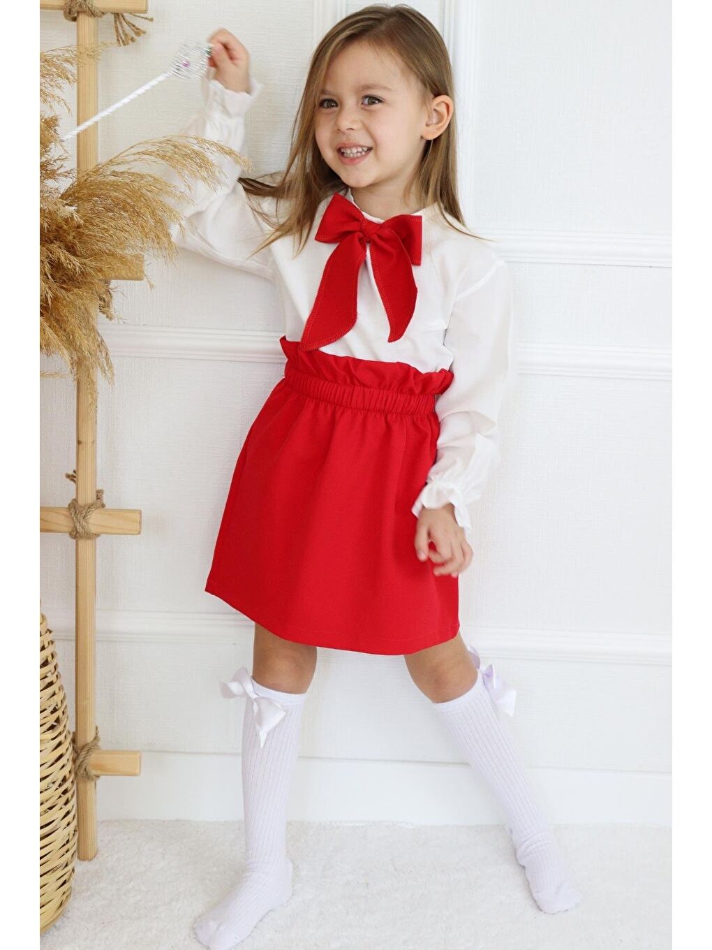 Kız Çocuk Parla Uzun Kollu Kırmızı Etek Ekru Bluz Fular 23 Nisan Takım-1