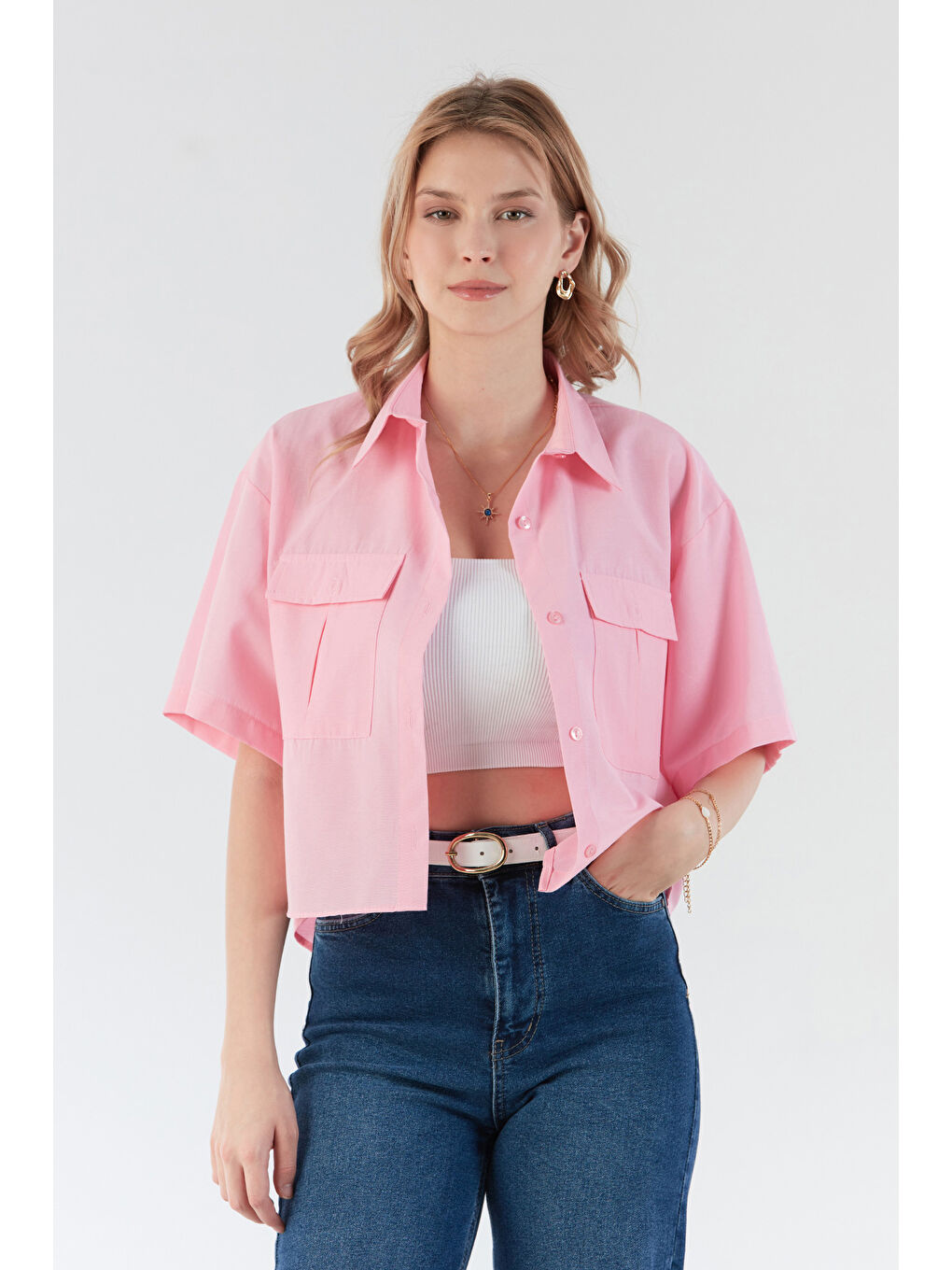 Pembe Basic Çift Cepli Arkası Uzun Crop Gömlek