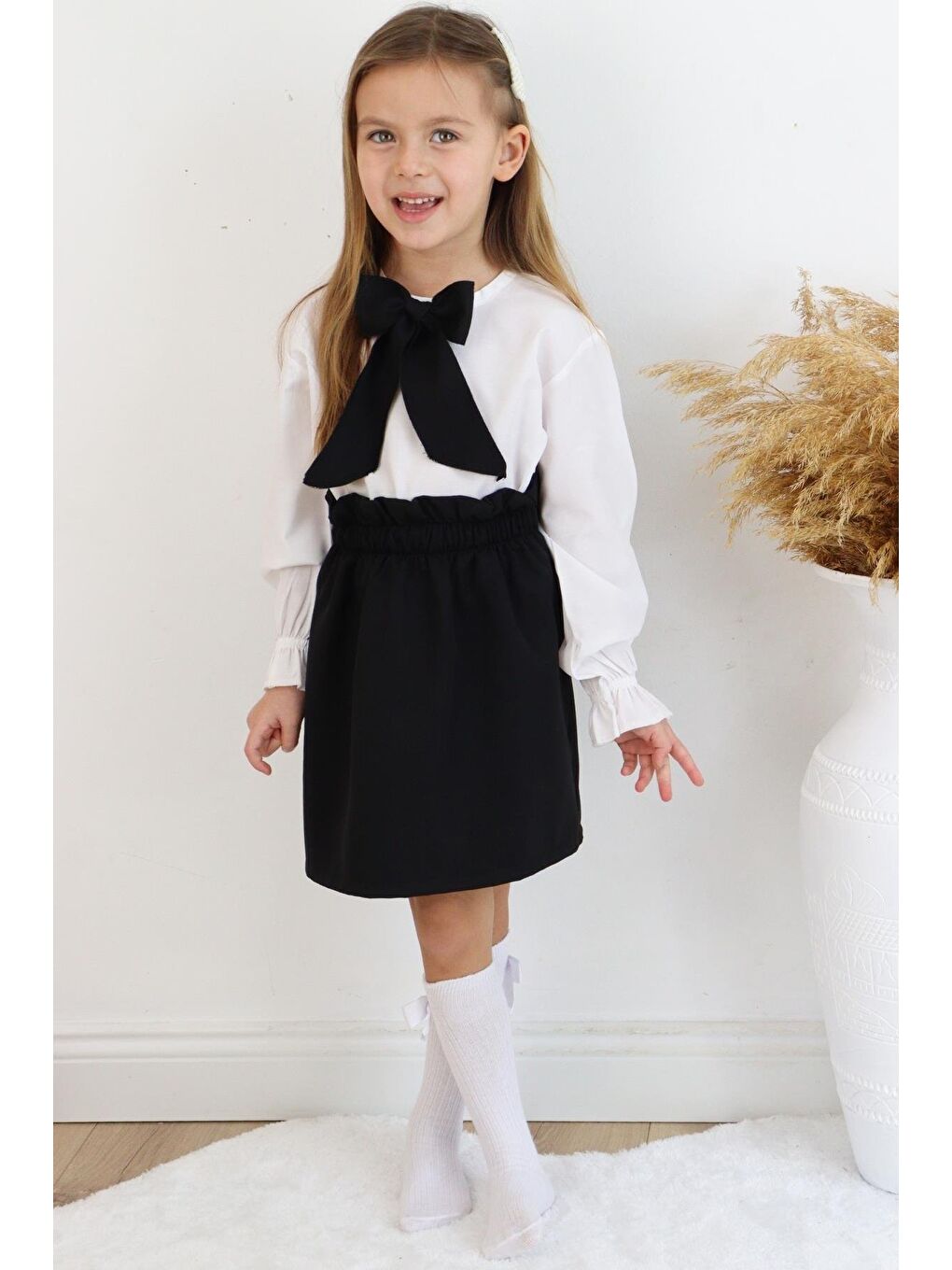 Kız Çocuk Parla Uzun Kollu Siyah Etek Ekru Bluz Fular 23 Nisan Takım-2