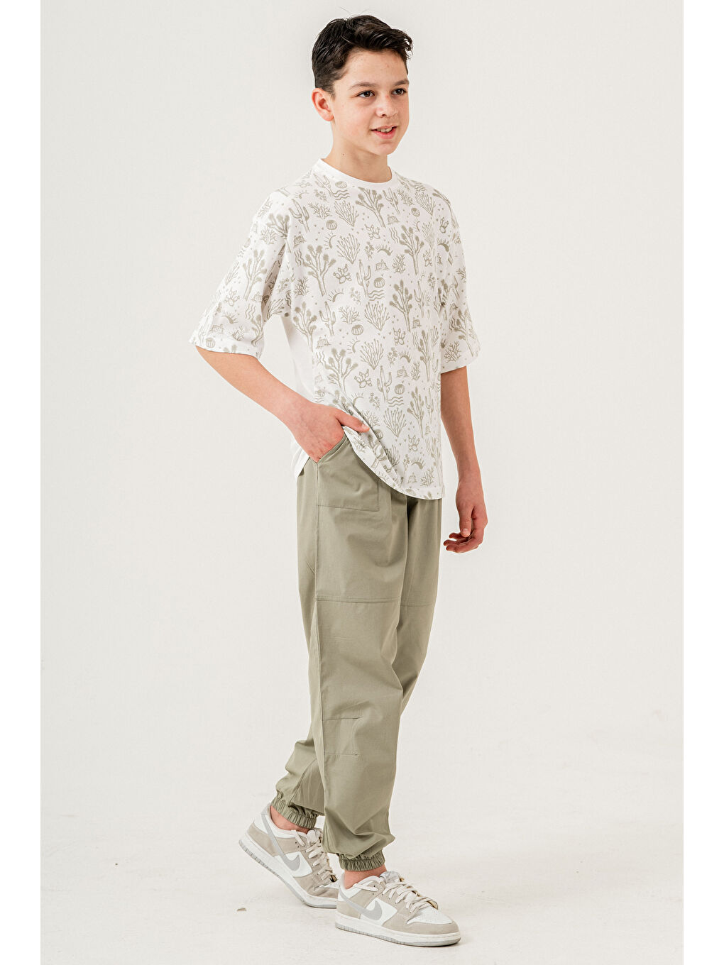 Haki Erkek Çocuk 2'li Takım (T-Shirt+Jogger Pantolon) P1027-1