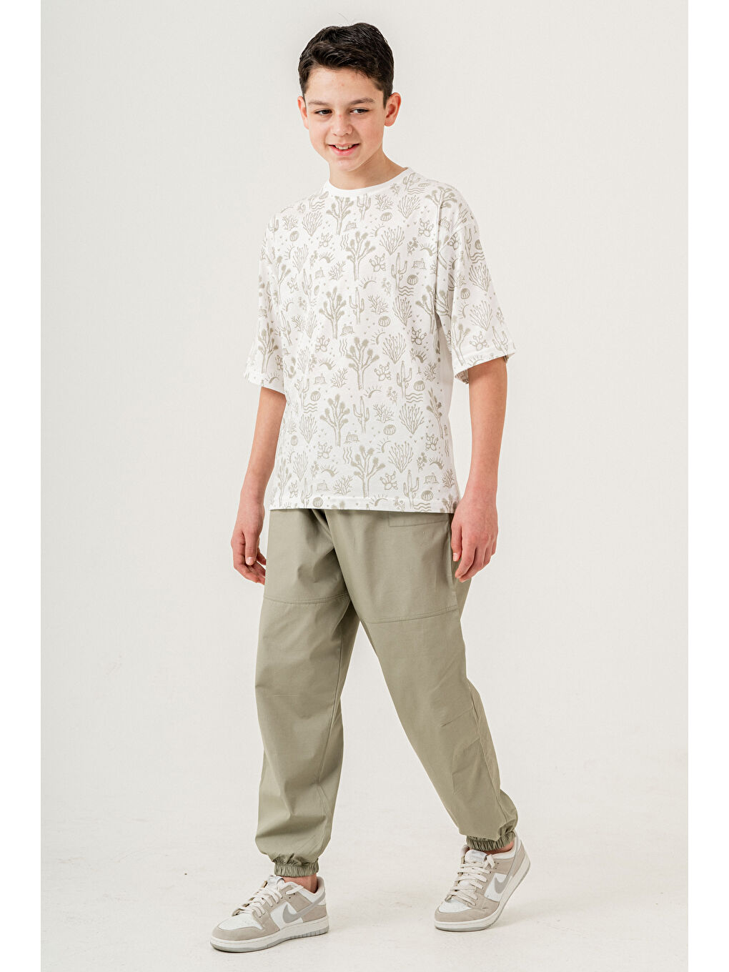 Haki Erkek Çocuk 2'li Takım (T-Shirt+Jogger Pantolon) P1027-4