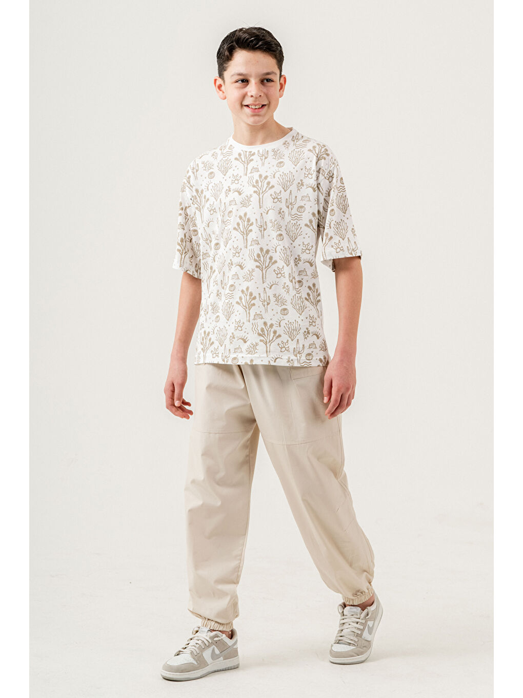 Bej Erkek Çocuk 2'li Takım (T-Shirt+Jogger Pantolon) P1027-1