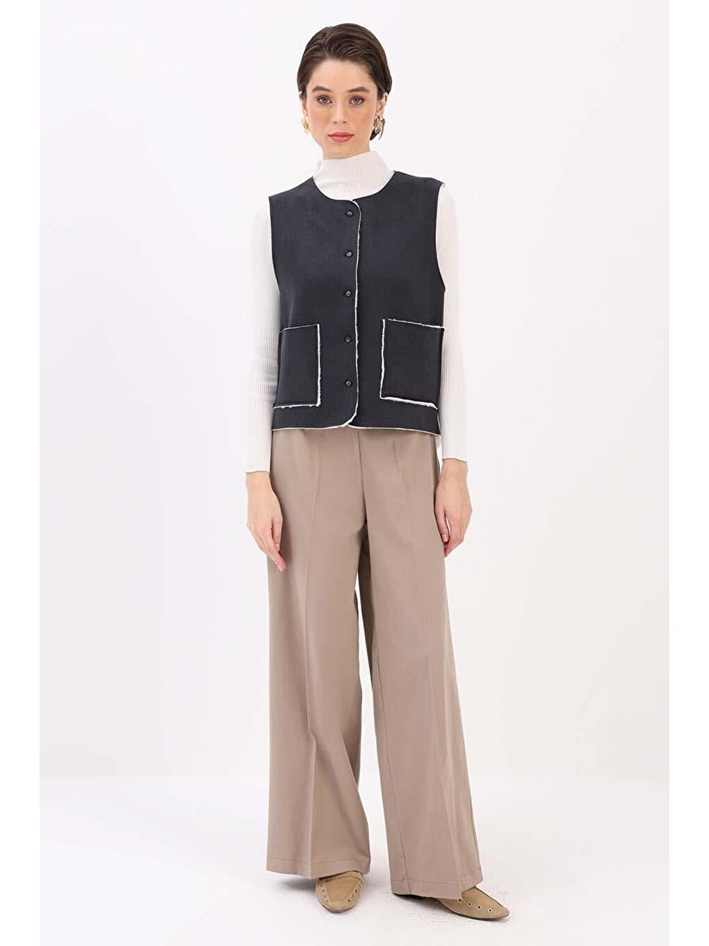 Siyah-Cepli Kısa Yelek-1