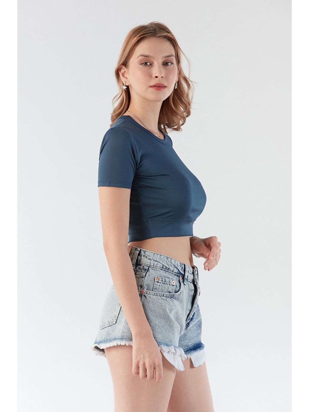 Antrasit Basic Bisiklet Yaka Crop Tişört-2