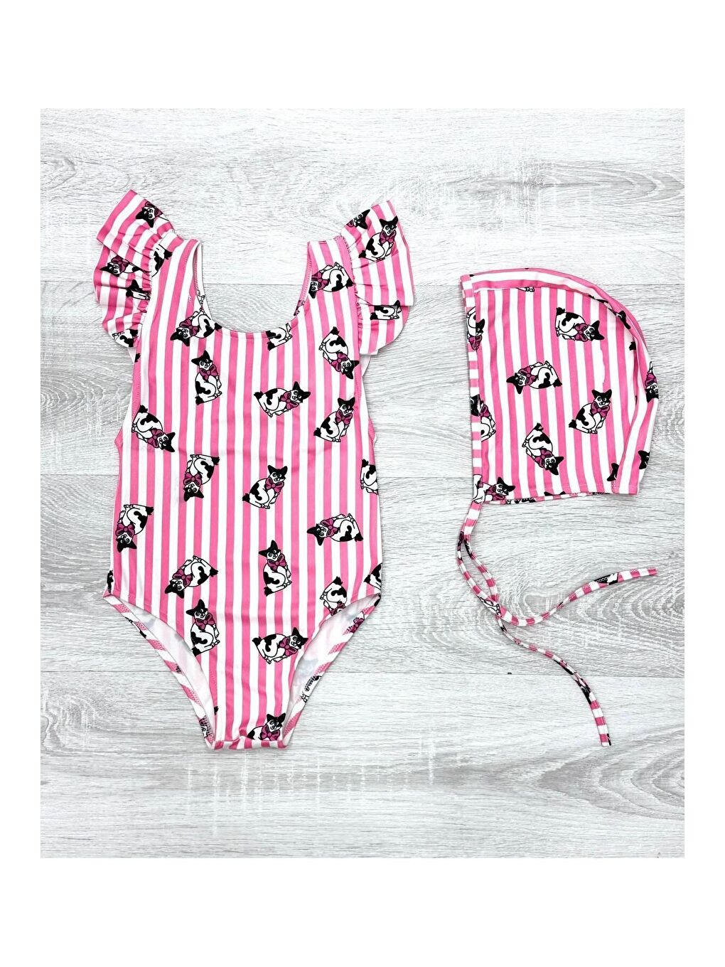 Pembe Sırttan Çapraz Fırfır Detaylı Boneli Kız Çocuk Mayo