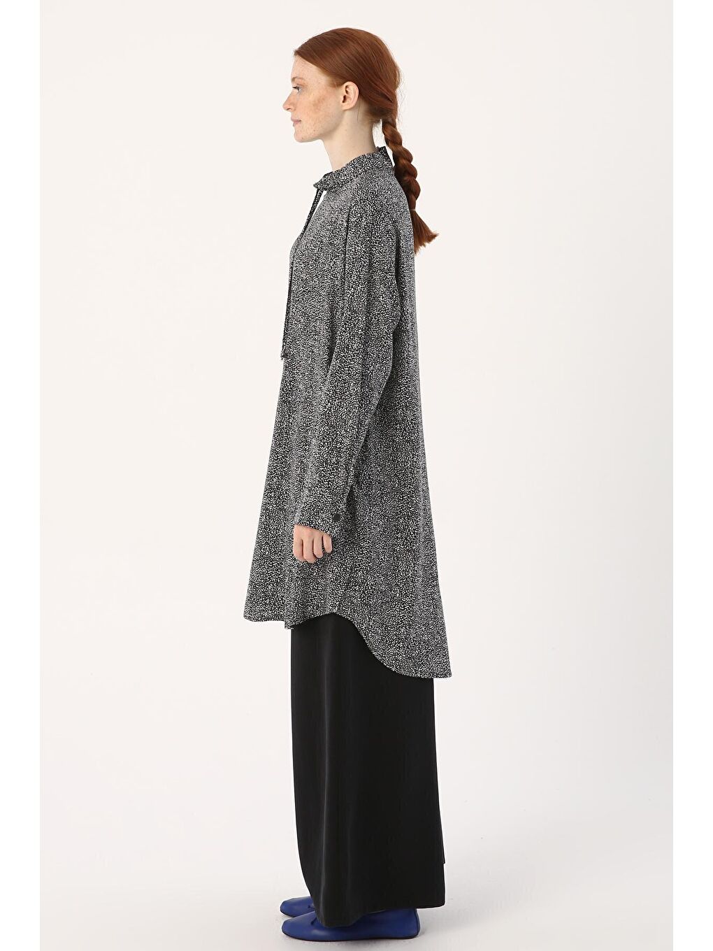 Siyah-Ekru Dik Yaka Kuşgözlü Tunik-2