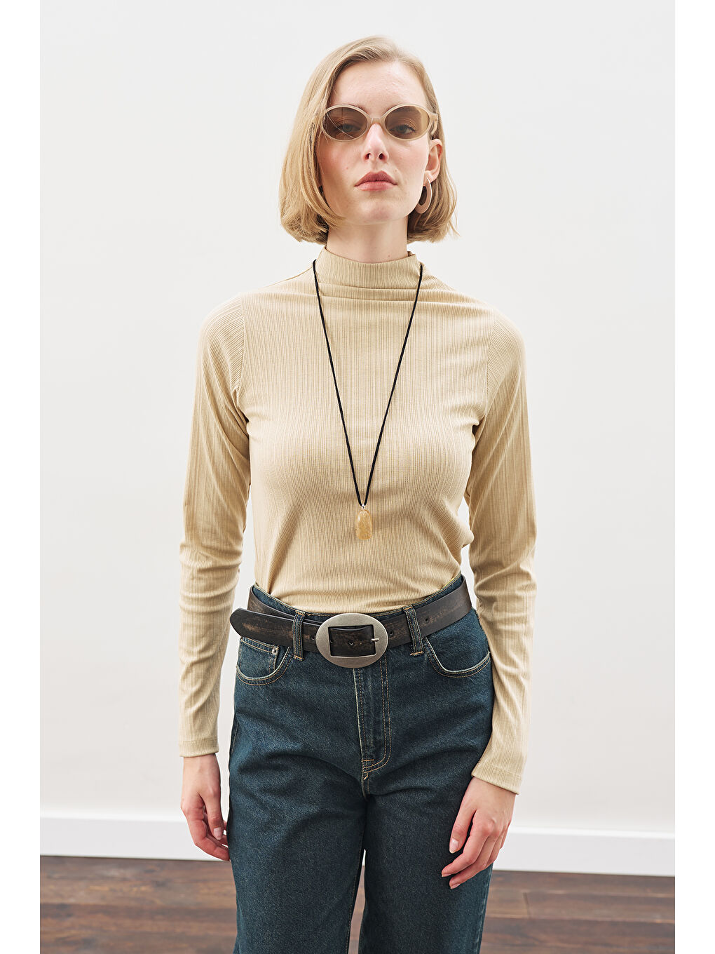 Yüksek Yaka Body Bej-1