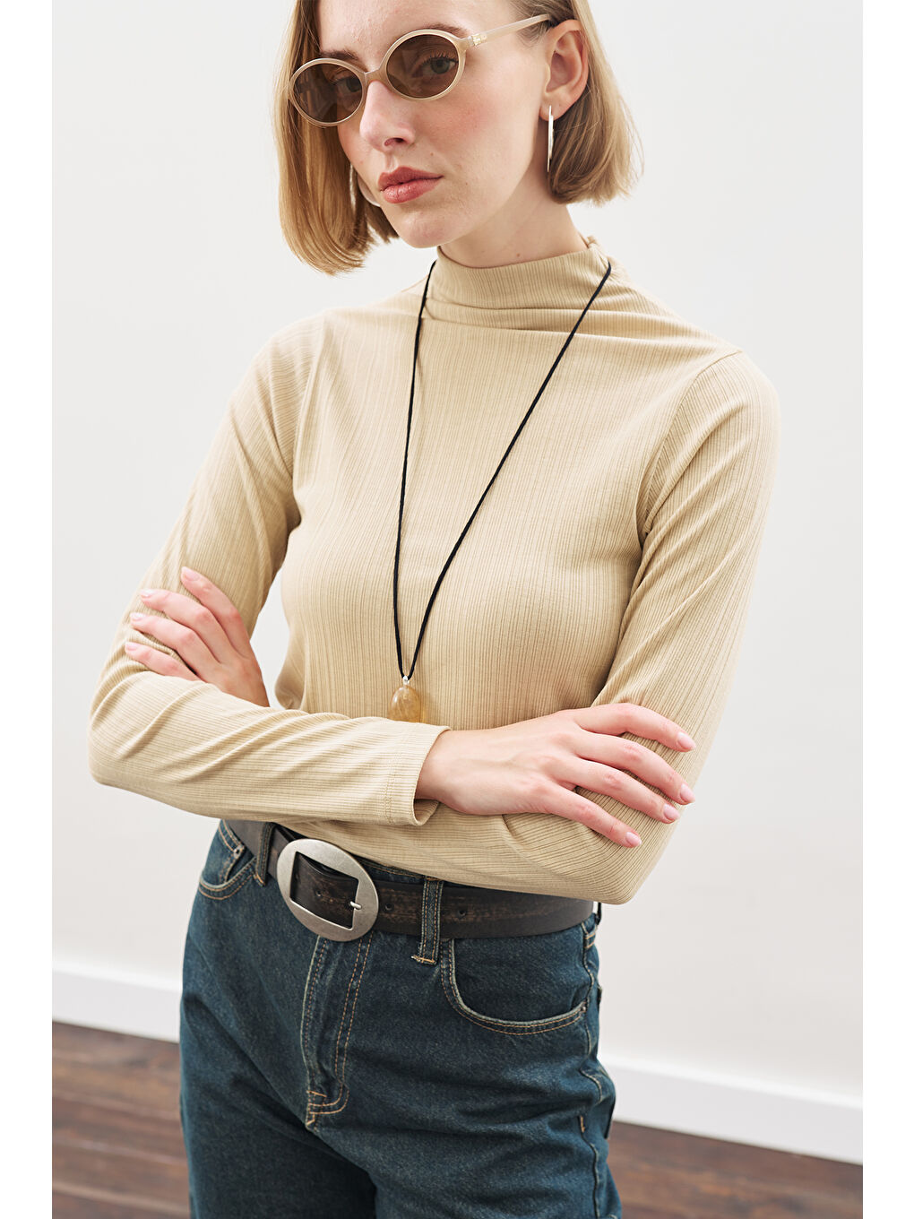Yüksek Yaka Body Bej-4