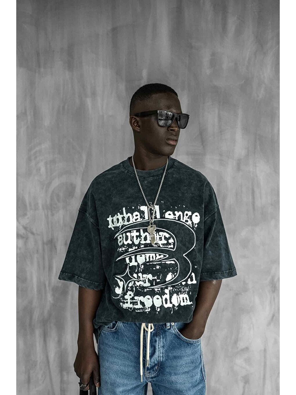 Erkek Yıkamalı İşlemeli Oversize Baskılı Premium Tişört Siyah