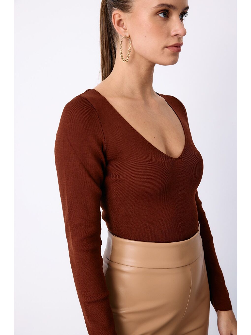 Kahverengi V Yaka Crop Triko - Kahve-4
