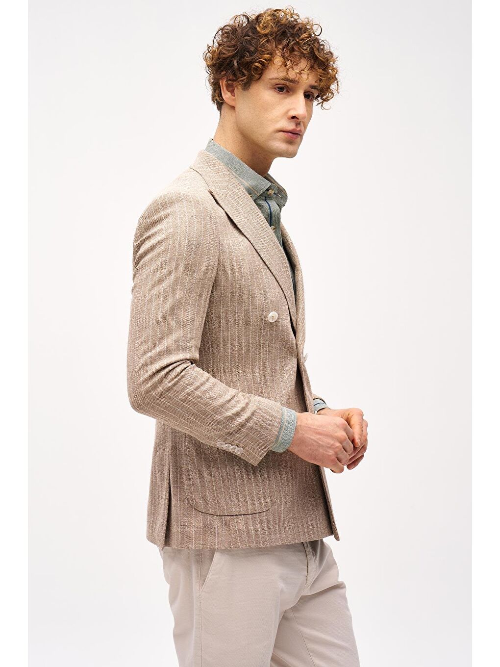 Erkek Bej Slim Fit / Dar Kalıp Geniş Kırlangıç Ceket-2
