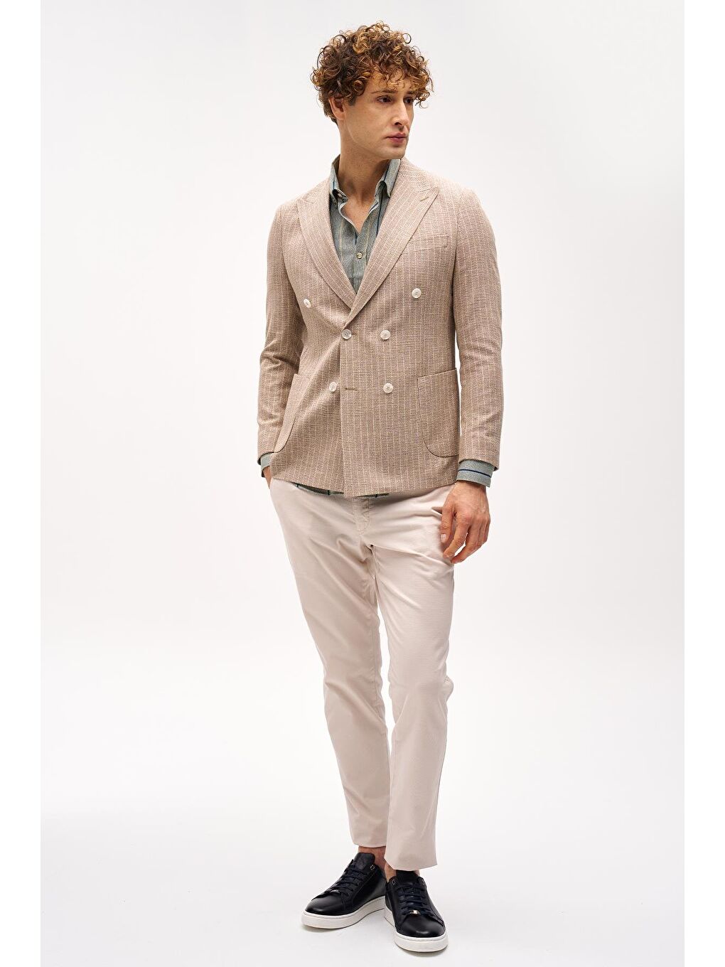 Erkek Bej Slim Fit / Dar Kalıp Geniş Kırlangıç Ceket-4