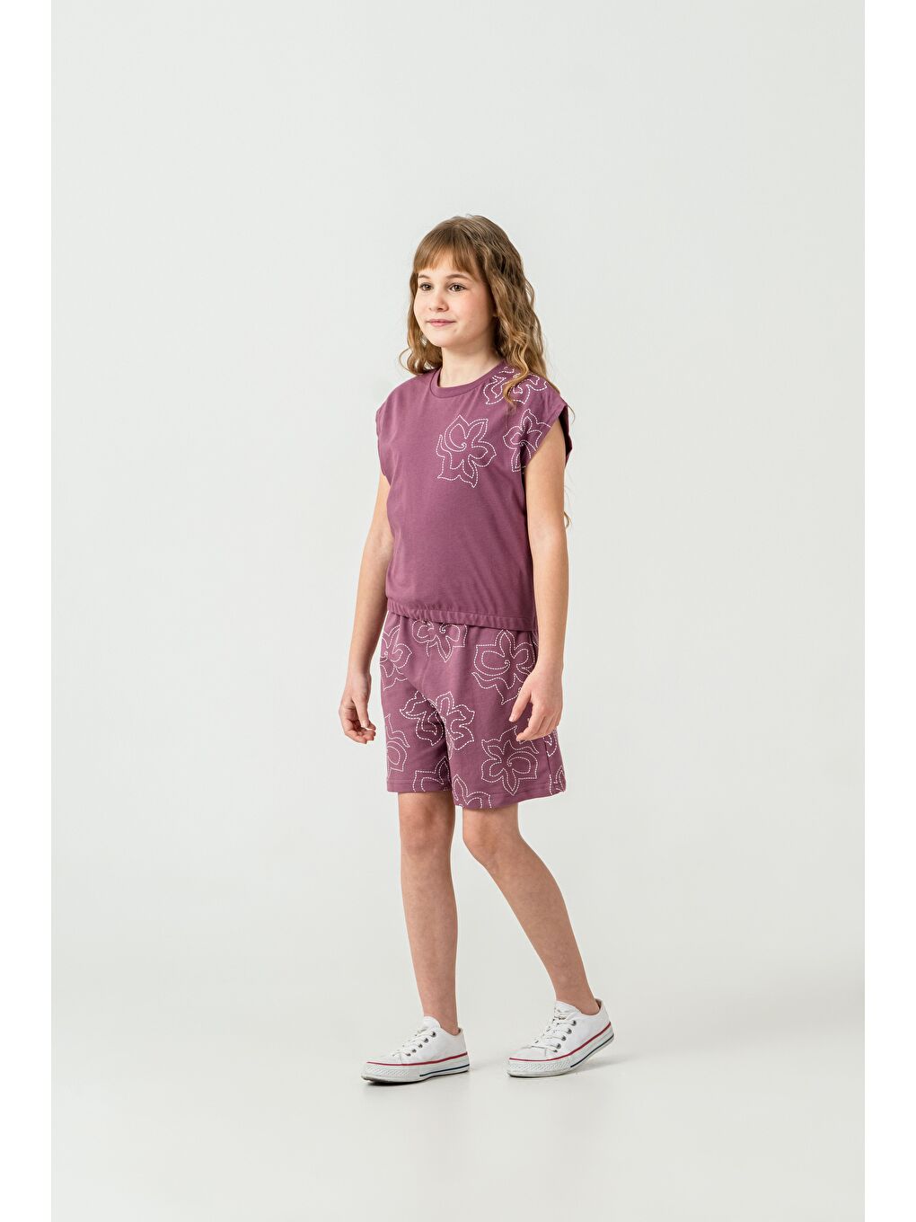 Pembe Üst Sol Omuz Baskılı Alt Tüm Alan Baskılı Kız Çocuk Şort - Tişört Takımı-1