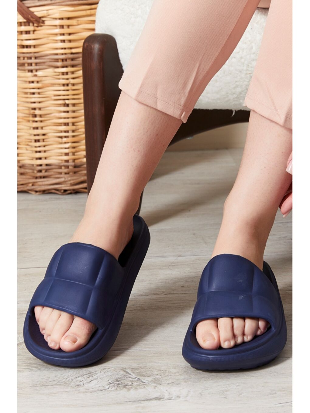 Lacivert Kadın Günlük Konfor Terlik-2
