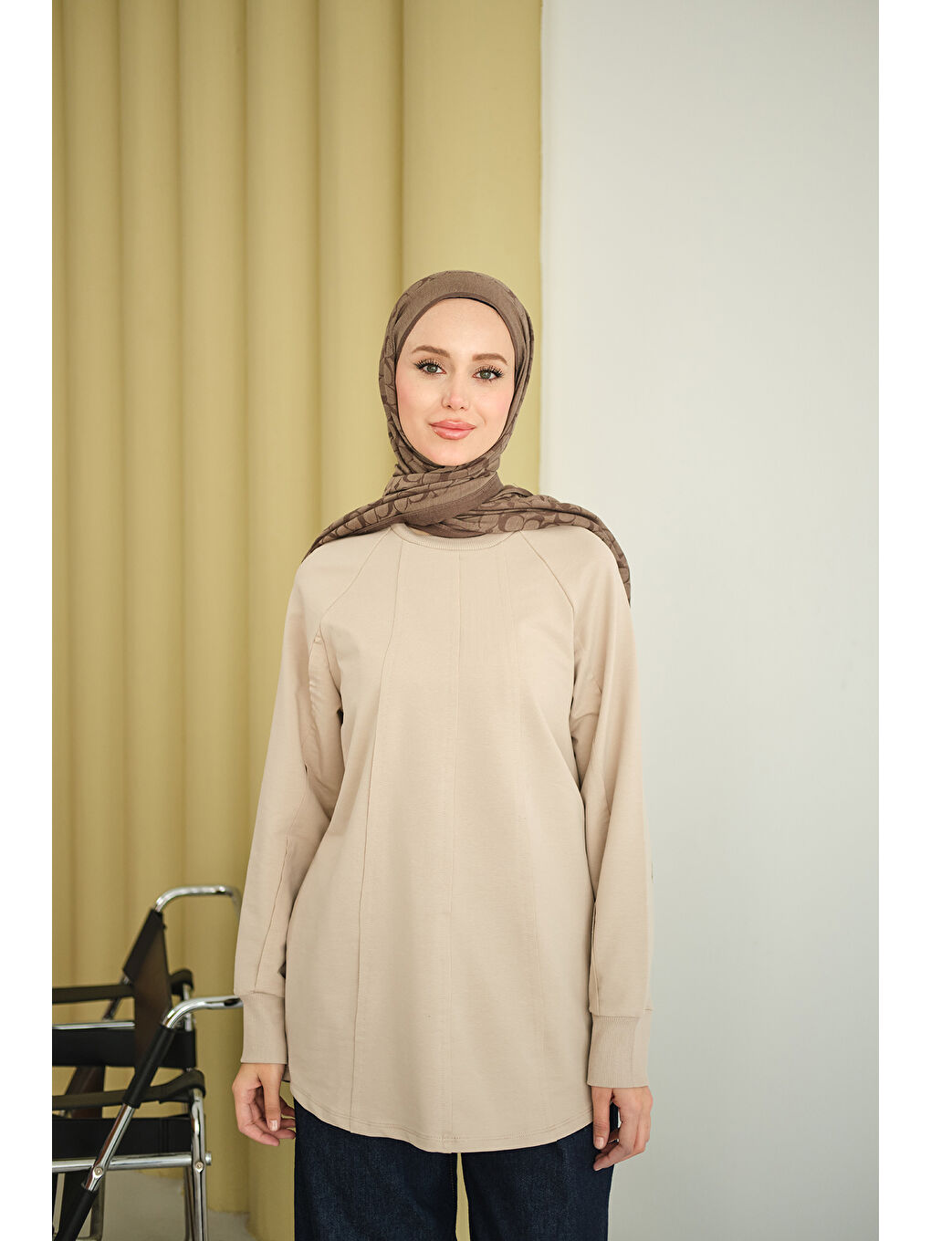 Ekru Kadın Dikiş Detaylı Bisiklet Yaka Sweat Krem-2