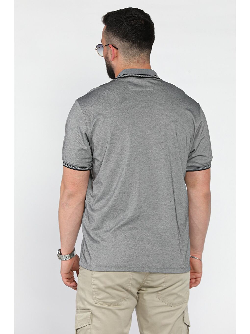 Gri Yarım Düğmeli Polo Yaka Cepli Erkek Tişört-2