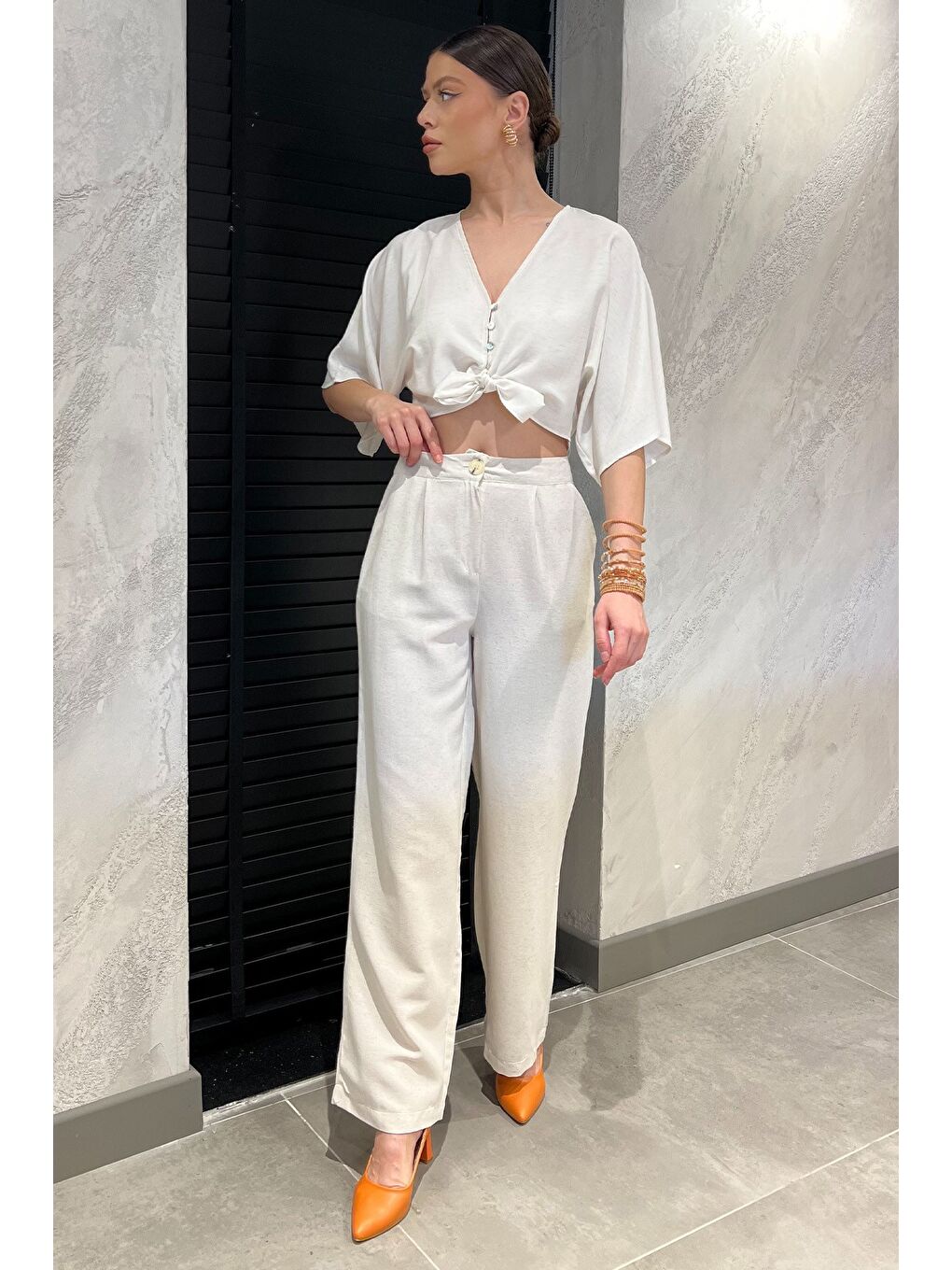 Bej Kadın Yüksek Bel Pileli Bol Paça Palazzo Keten Pantolon-1