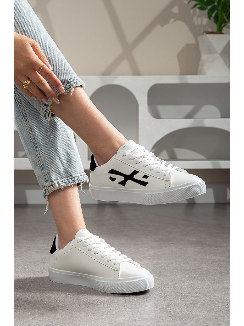 Beyaz Forden Günlük Ortopedik Kadın Sneaker Spor Ayakkabı-1